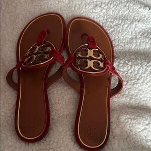 Tory Burch Red and Brown Sandals with Thong Style and Metallic Logo